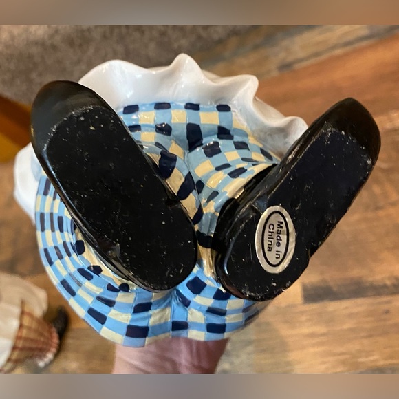 3 Porcelain Chiefs - Picture 11 of 11